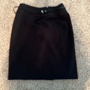 Women’s pencil skirt. Size 6. Brand is Liz Claiborne Career.